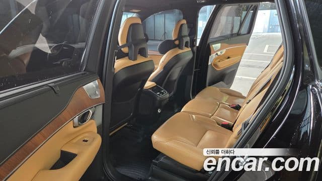 Volvo XC90 2020 — Şəkil 11/18