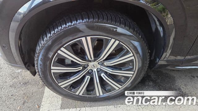Volvo XC90 2020 — Şəkil 12/18