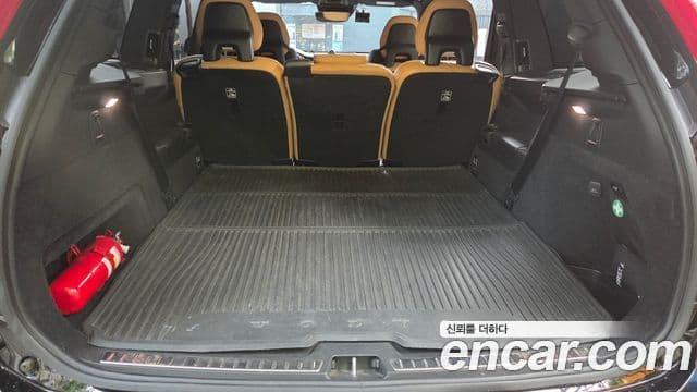 Volvo XC90 2020 — Şəkil 15/18