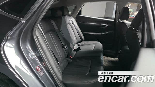 Hyundai Sonata 2019 — Фото 12/20