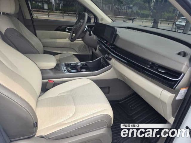 Kia Carnival 2024 — Şəkil 5/18