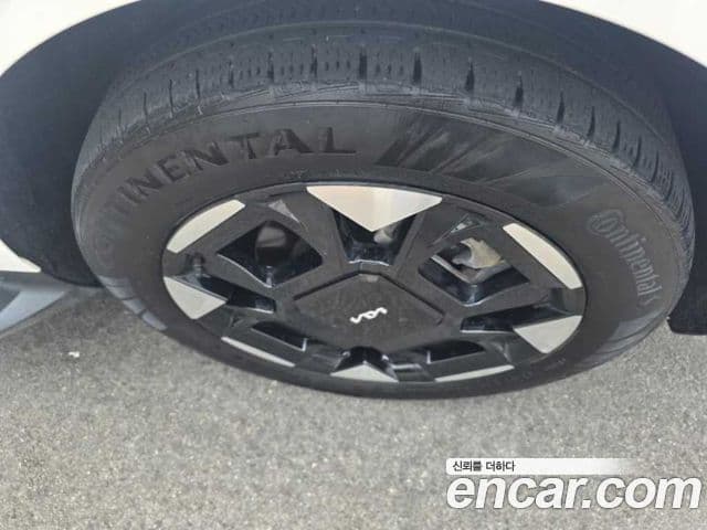 Kia Carnival 2024 — Şəkil 6/18