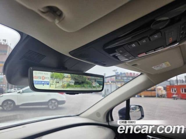 Kia Carnival 2024 — Şəkil 15/18