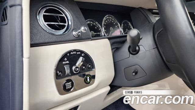 Rolls-Royce Cullinan 2020 — Photo 7/41