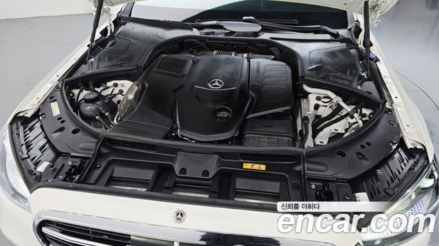 Mercedes-Benz S-Class 2022 — ფოტო 6/20