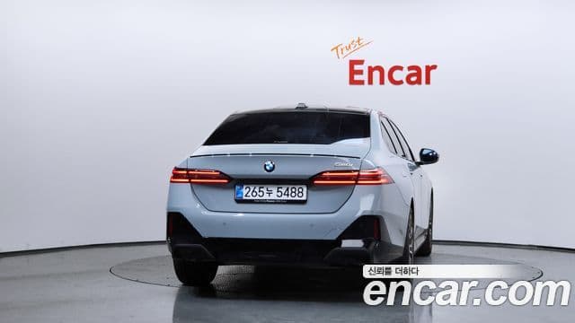 BMW 5 Series 2025 — Şəkil 4/20