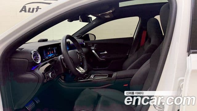 Mercedes-Benz A-Class 2025 — Şəkil 18/20
