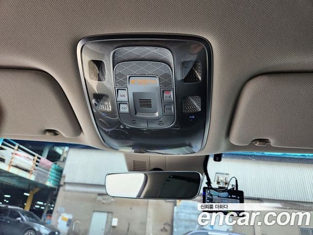 Genesis GV80 2021 — ფოტო 15/20