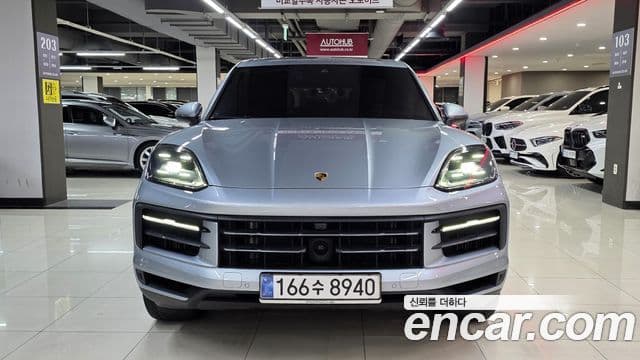 Porsche Cayenne 2025 — Şəkil 1/19
