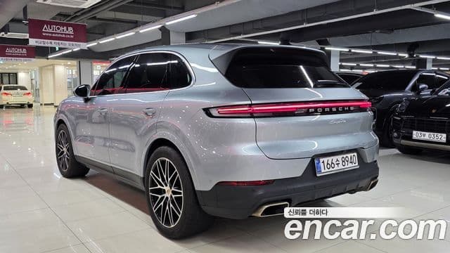 Porsche Cayenne 2025 — Şəkil 3/19