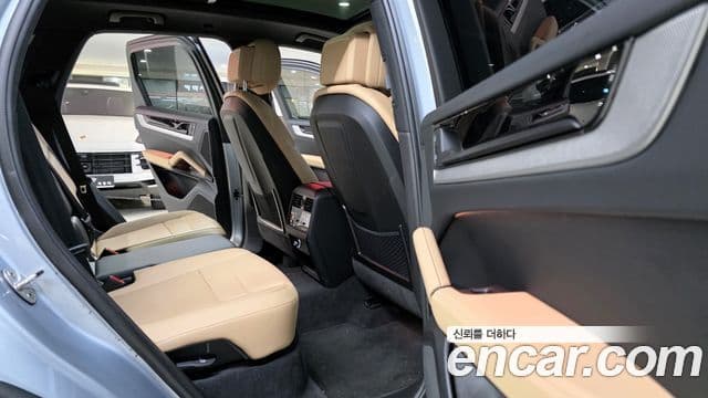 Porsche Cayenne 2025 — Şəkil 6/19