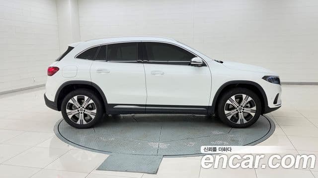 Mercedes-Benz EQA 2025 — ფოტო 11/20