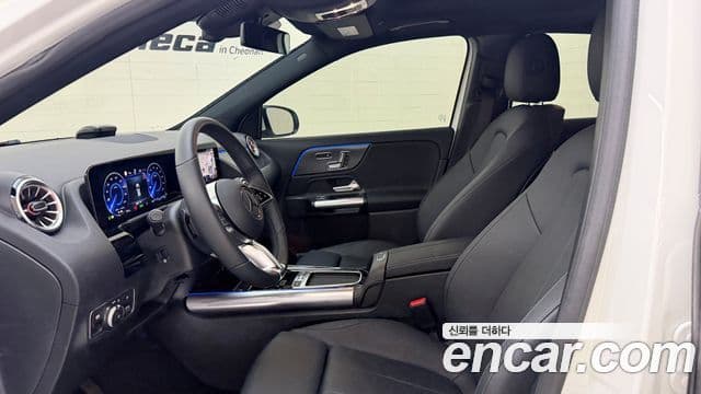 Mercedes-Benz EQA 2025 — ფოტო 14/20