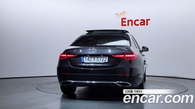Mercedes-Benz C-Class 2023 — Şəkil 4/20