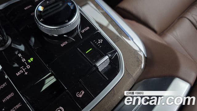 BMW X5 2021 — Şəkil 16/20