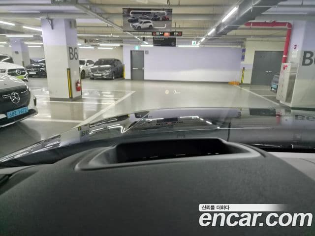 Land Rover Discovery 5 2025 — ფოტო 13/20