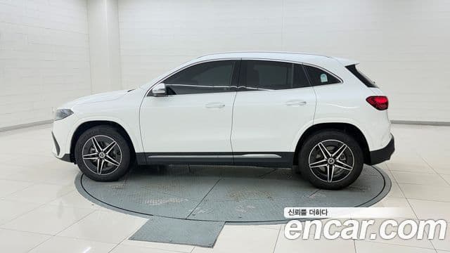 Mercedes-Benz EQA 2025 — ფოტო 10/20