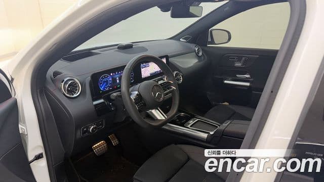 Mercedes-Benz EQA 2025 — ფოტო 7/20