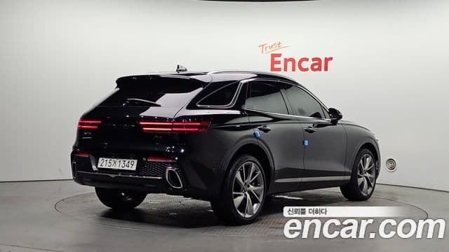 Genesis GV70 2022 — Şəkil 24/35