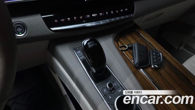 Cadillac Escalade 2024 — ფოტო 9/20