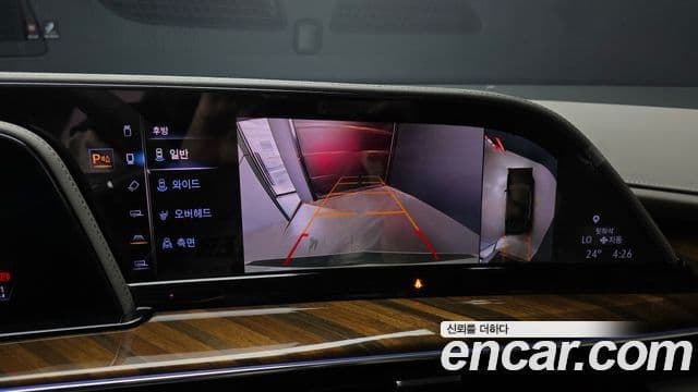 Cadillac Escalade 2024 — ფოტო 15/20