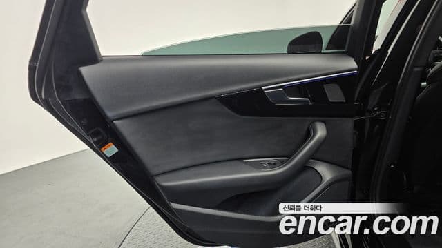 Audi A4 2021 — Photo 34/34