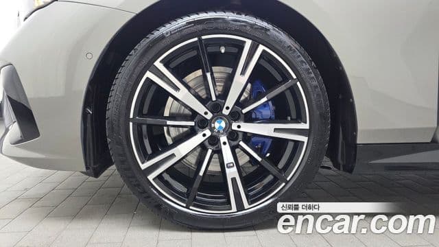 BMW 5 Series 2025 — Şəkil 5/20