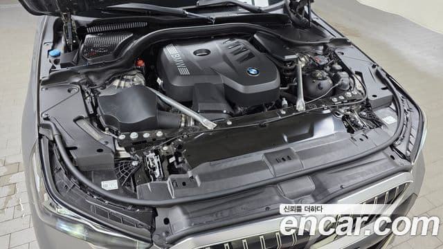 BMW 5 Series 2025 — фото 6 из 20