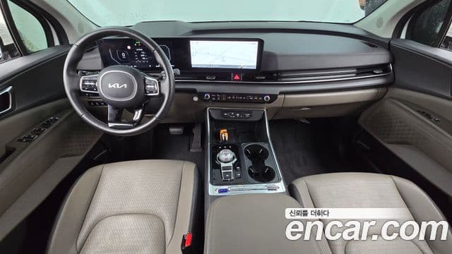 Kia Carnival 2024 — Şəkil 7/20