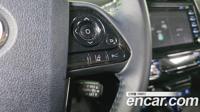 Toyota Prius 2022 — Şəkil 16/20