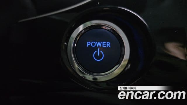 Toyota Prius 2022 — Şəkil 19/20