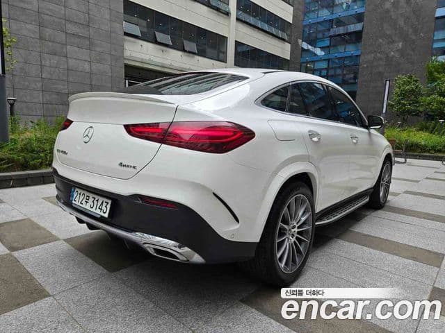 Mercedes-Benz GLE-Class 2023 — фото 2 из 20