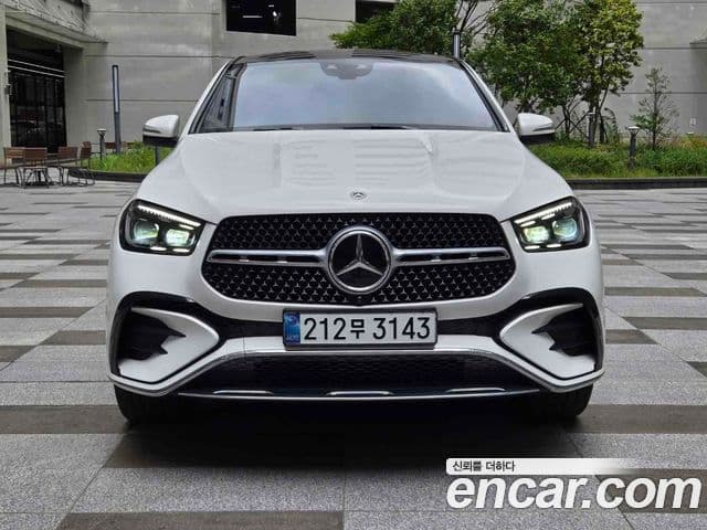Mercedes-Benz GLE-Class 2023 — ფოტო 3/20