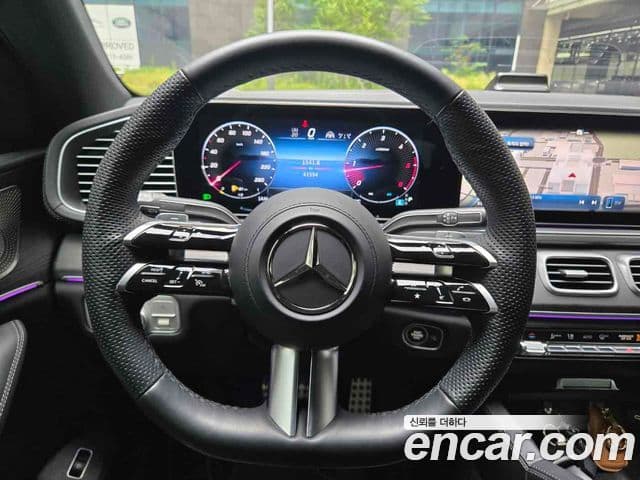 Mercedes-Benz GLE-Class 2023 — ფოტო 9/20