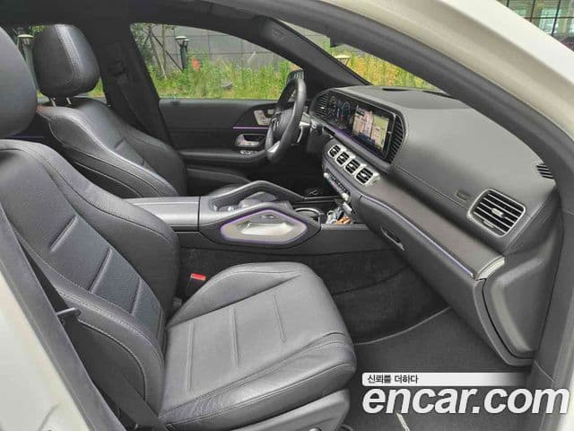 Mercedes-Benz GLE-Class 2023 — ფოტო 16/20