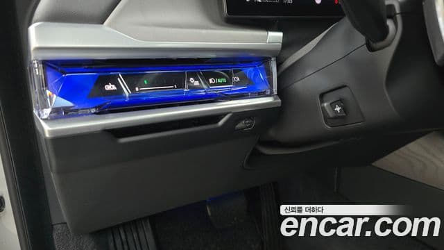 BMW 7 Series 2024 — ფოტო 20/20
