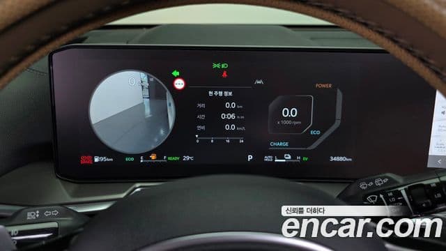 Kia Sorento 2024 — ფოტო 8/20