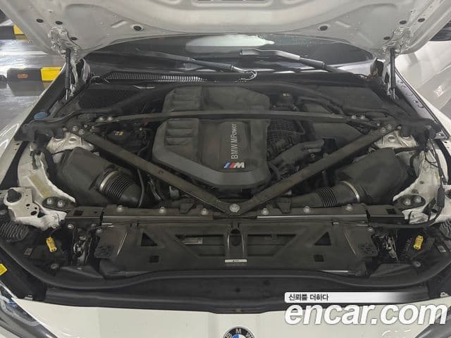 BMW M4 2021 — Photo 9/14