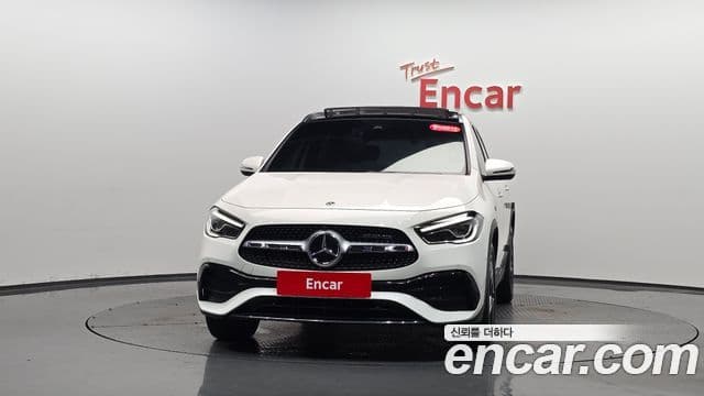 Mercedes-Benz GLA-Class 2020 — ფოტო 3/20
