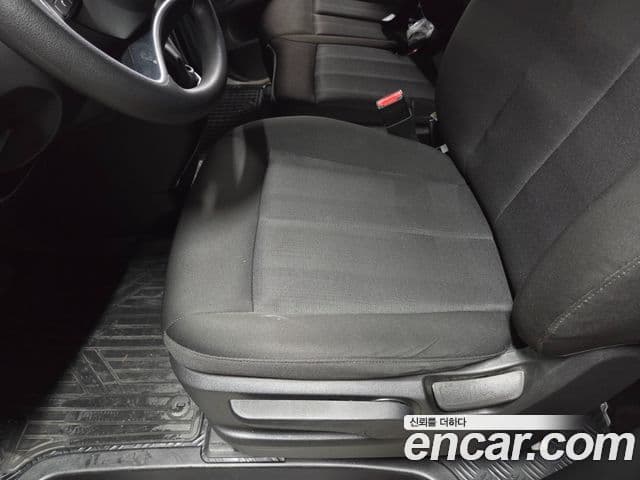 Hyundai Staria 2021 — Şəkil 9/20