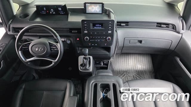 Hyundai Staria 2021 — Фото 7/20