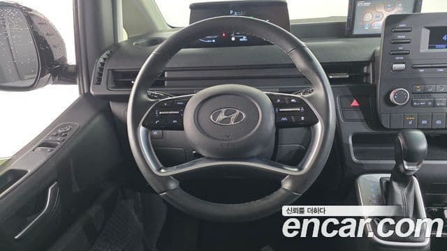 Hyundai Staria 2021 — Фото 14/20
