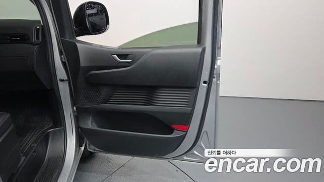 Hyundai Staria 2021 — Şəkil 4/32