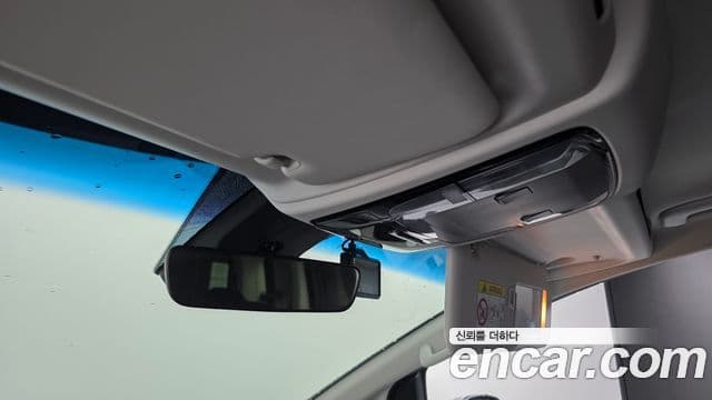 Hyundai Staria 2021 — Şəkil 26/32