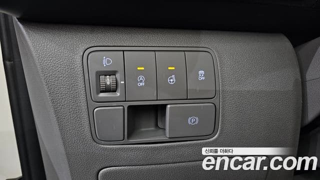 Hyundai Staria 2024 — ფოტო 13/20