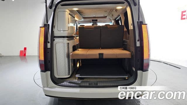 Hyundai Staria 2024 — ფოტო 20/20