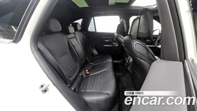 Mercedes-Benz GLC-Class 2024 — Фото 11/20