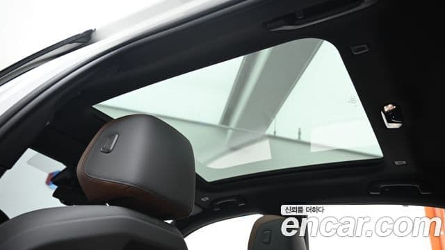 BMW i5 2023 — Photo 9/20