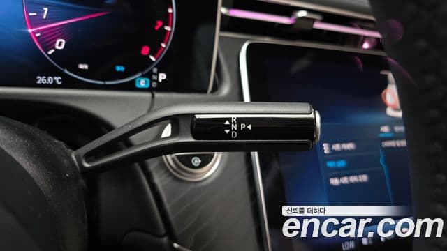 Mercedes-Benz E-Class 2025 — ფოტო 9/20