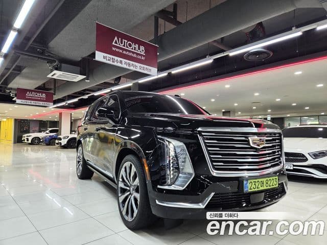 Cadillac Escalade 2025 — ფოტო 1/20